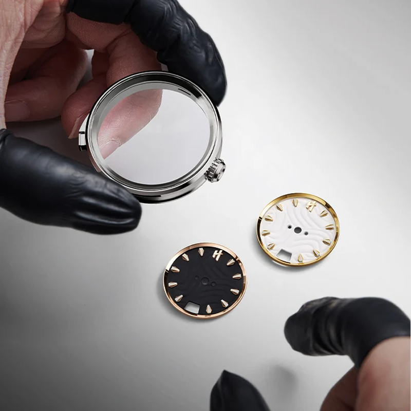 Horology Planet-lucky-harvey-sports-series-world-footballwatch-limited-edition