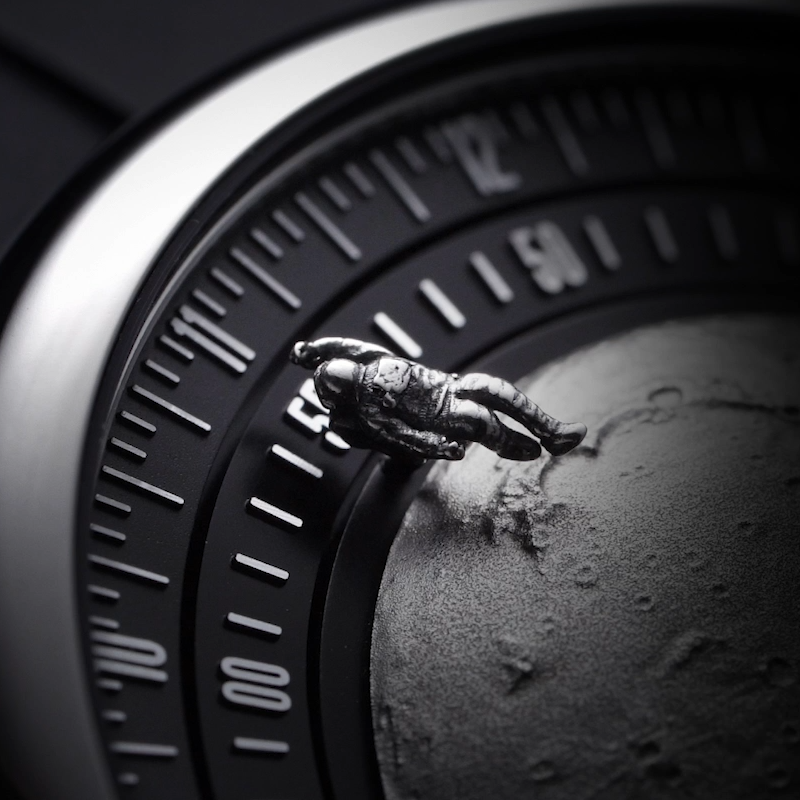 CIGA Design Moon Walker