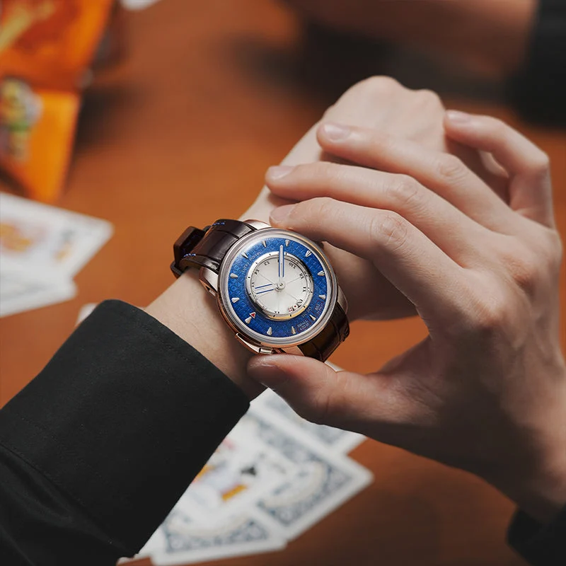 Lucky Harvey Casino Series Sic Bo Automaton Watch